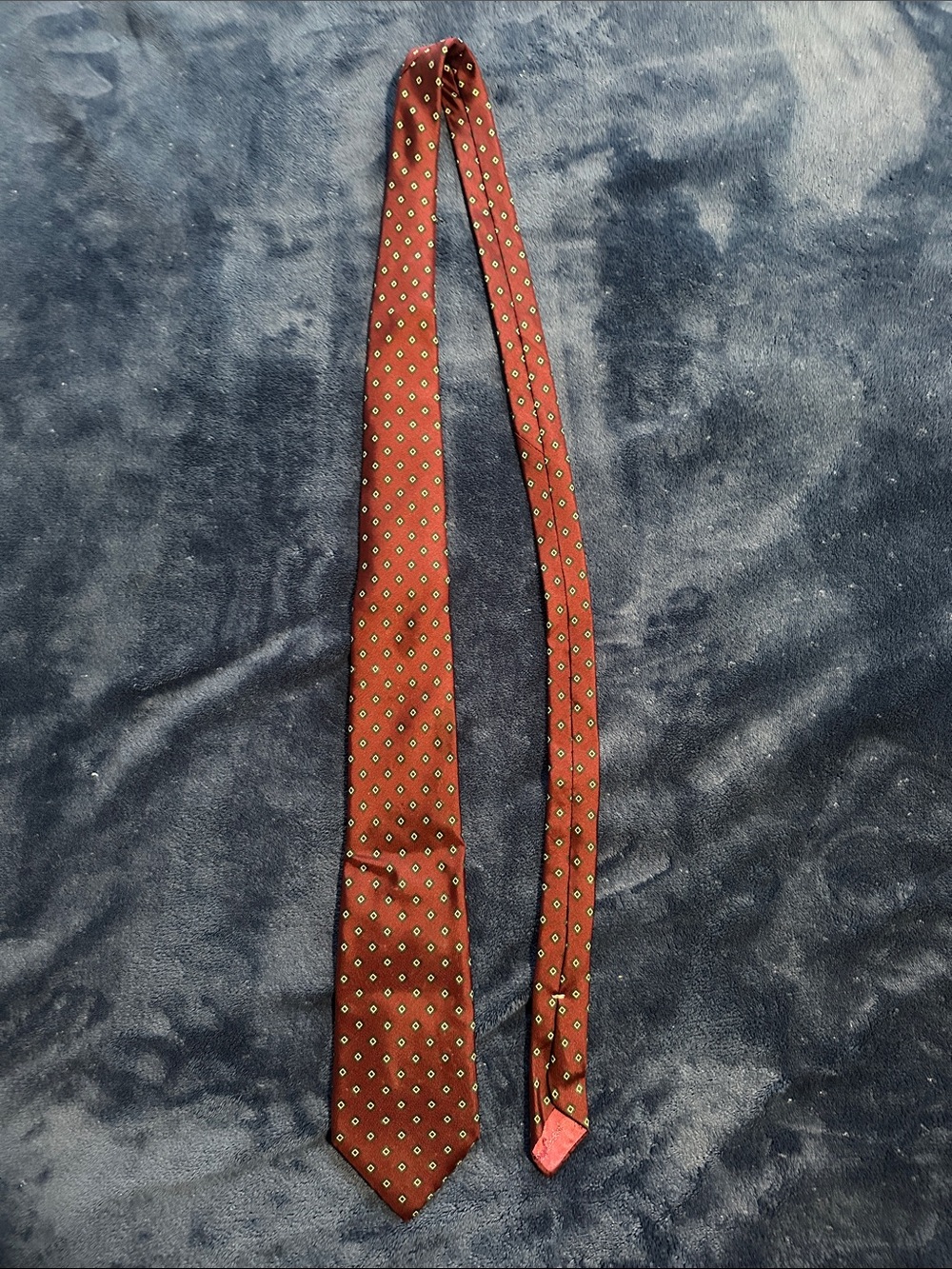 Oleg Cassini Burgundy Tie with Green and Yellow Diamond Pattern